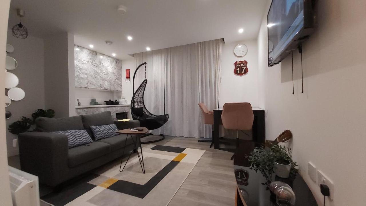Lovely Studio Apartment Sheffield City Centre - Netflix, Wifi, Digital Tv Kültér fotó